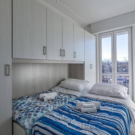 Garda Lake View Apartment Desenzano del Garda Bagian luar foto